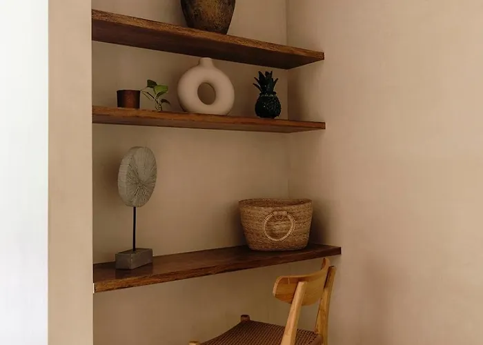 Aflora Quartz Loft Club Access *