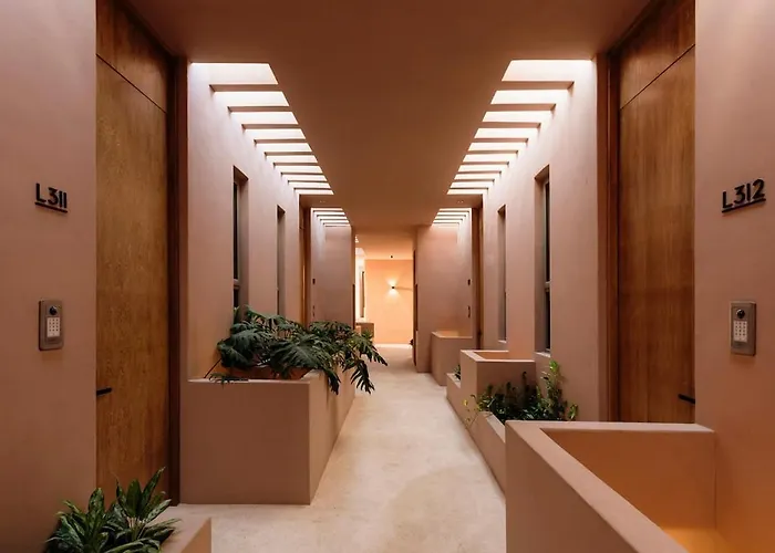 Aflora Quartz Loft Club Access